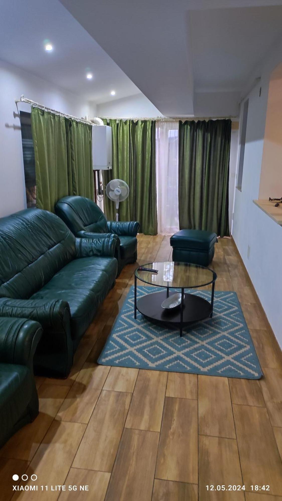 부쿠레슈티 Apartament Lenus'K 아파트 외부 사진